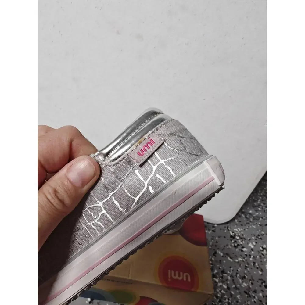 Umi Terri Sneakers Silver LaceUp Crocodile EU 28 US 10.5‎ Metallic Modern Girl